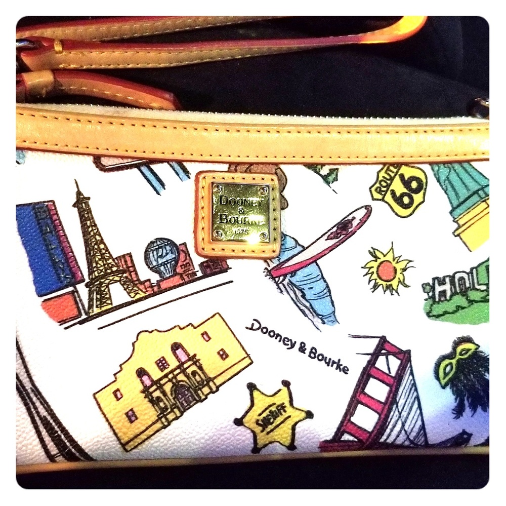 Wristlet dooney and burke